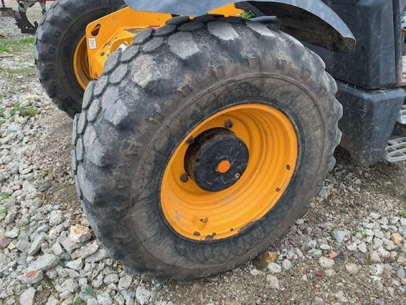 Teleskoplader van het type JCB 531-70AGRI, Gebrauchtmaschine in les hayons (Foto 6)