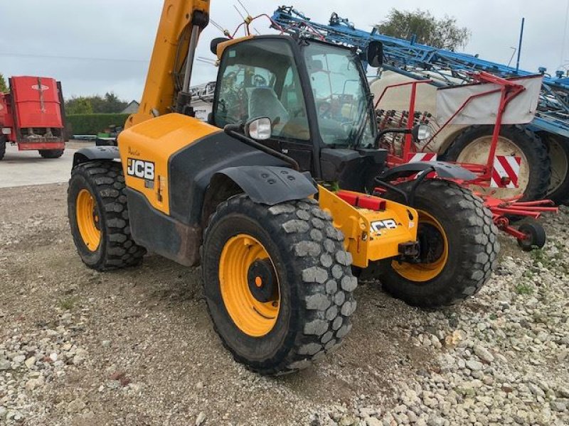 Teleskoplader van het type JCB 531-70AGRI, Gebrauchtmaschine in les hayons (Foto 2)