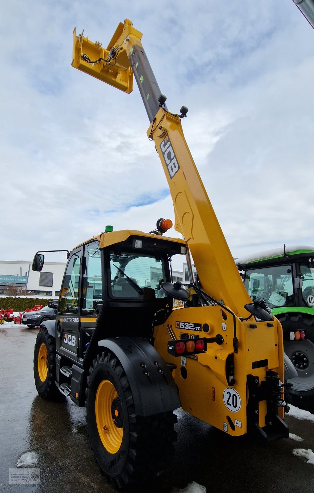Teleskoplader des Typs JCB 532/70, Mietmaschine in Traunreut (Bild 2)