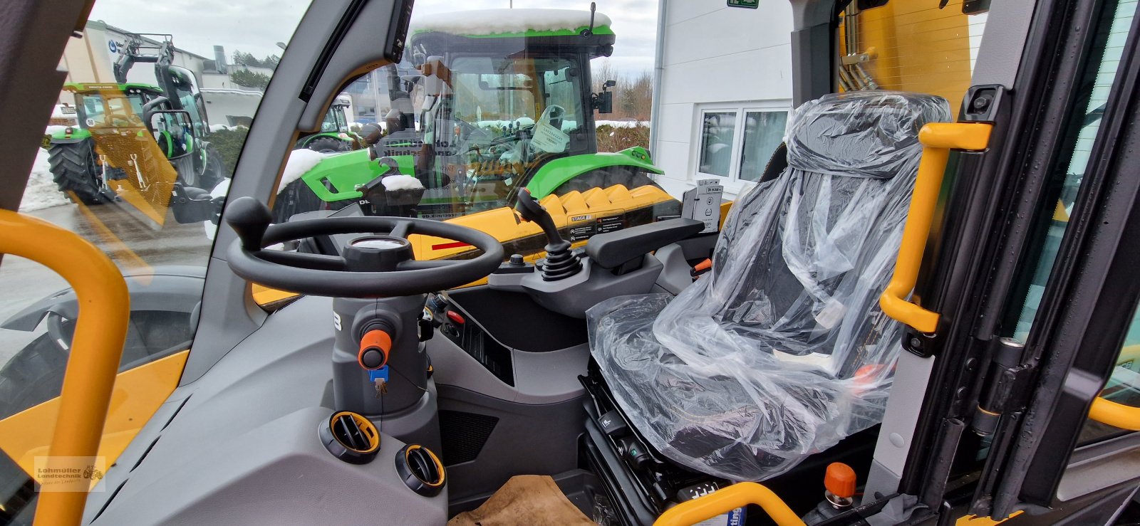 Teleskoplader des Typs JCB 532/70, Mietmaschine in Traunreut (Bild 9)