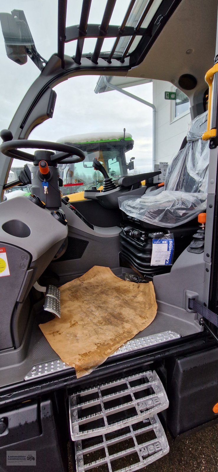 Teleskoplader des Typs JCB 532/70, Mietmaschine in Traunreut (Bild 10)