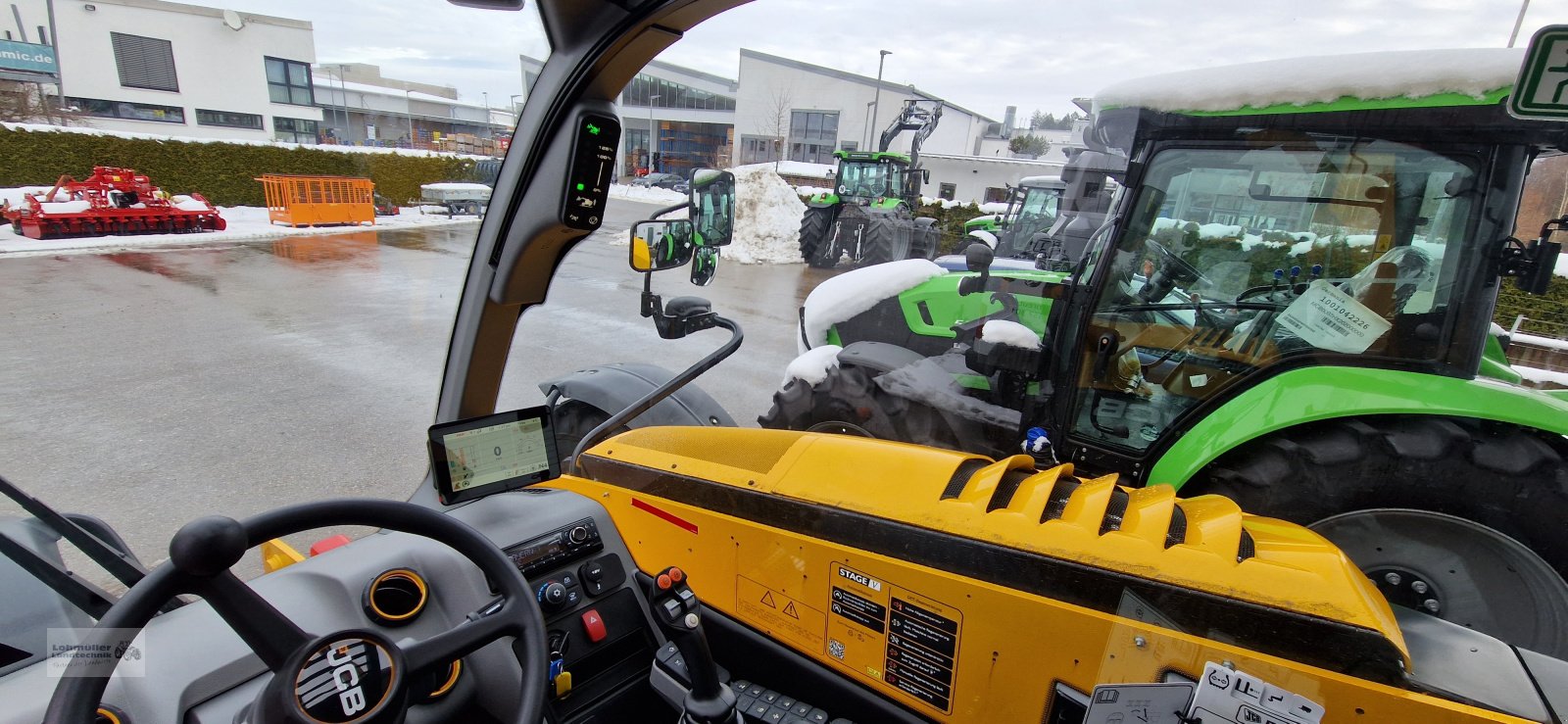 Teleskoplader des Typs JCB 532/70, Mietmaschine in Traunreut (Bild 12)