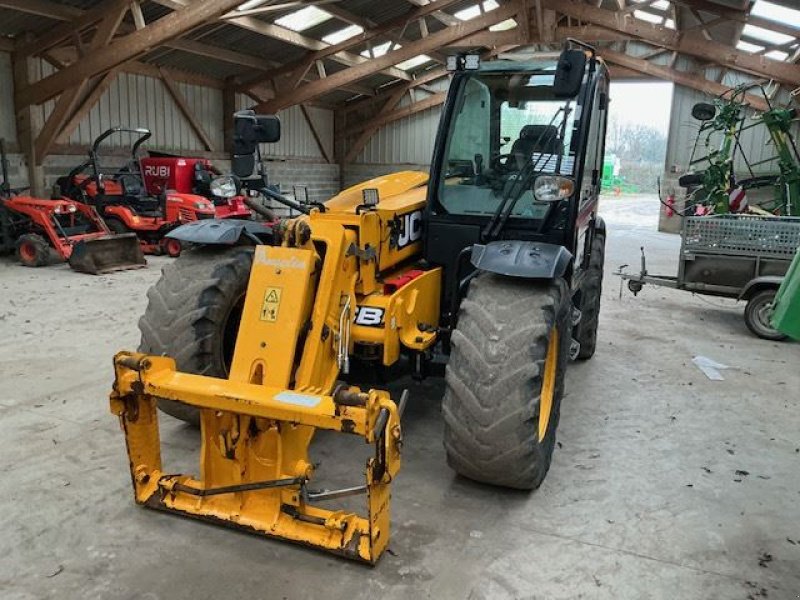 Teleskoplader typu JCB 532.70AGRSUP, Gebrauchtmaschine v les hayons (Obrázek 2)