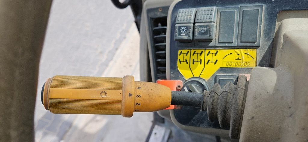 Teleskoplader typu JCB 535-95, Gebrauchtmaschine v Scharsterbrug (Obrázek 8)