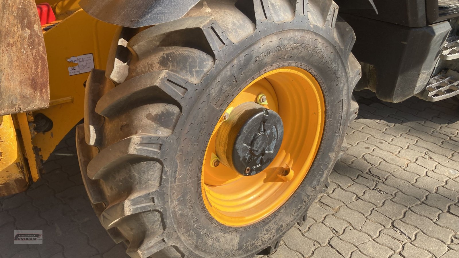 Teleskoplader typu JCB 535V125, Gebrauchtmaschine v Deutsch - Goritz (Obrázek 9)