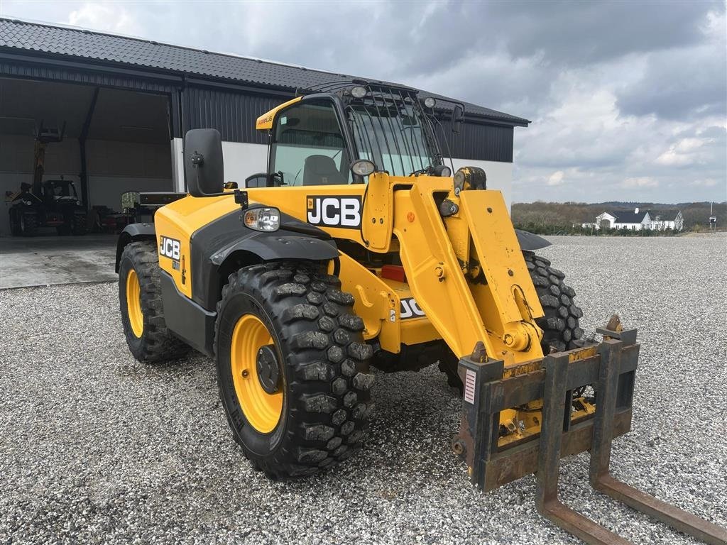 Teleskoplader des Typs JCB 536-60 Agri Plus, Gebrauchtmaschine in Mariager (Bild 4)