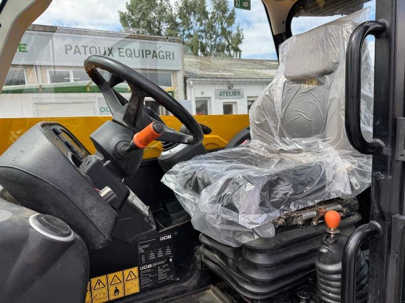 Teleskoplader des Typs JCB 536-70 AGRISUPER, Gebrauchtmaschine in Wargnies Le Grand (Bild 9)