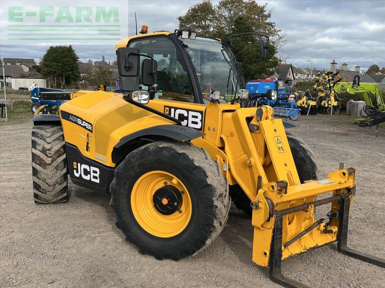 Teleskoplader typu JCB 538-60 AGRI SUPER LOADALL, Gebrauchtmaschine v LETHAM, FORFAR (Obrázek 3)