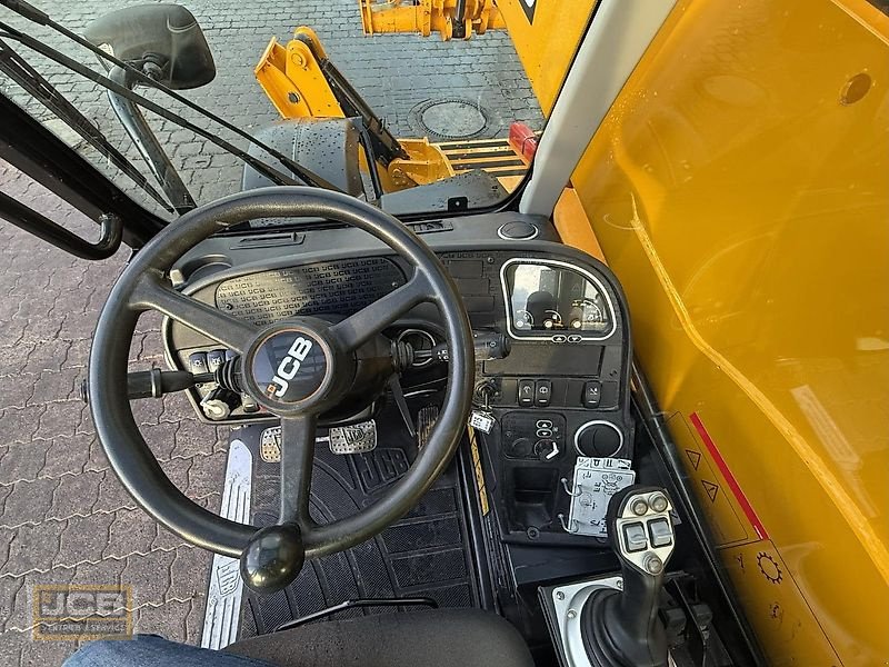 Teleskoplader typu JCB 540-140, Gebrauchtmaschine v Frechen (Obrázek 10)