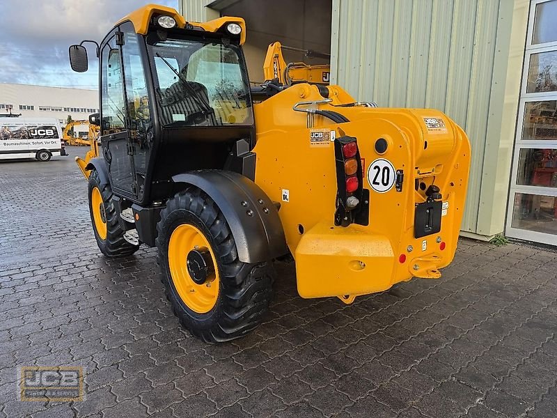 Teleskoplader typu JCB 540-140, Gebrauchtmaschine v Frechen (Obrázek 3)