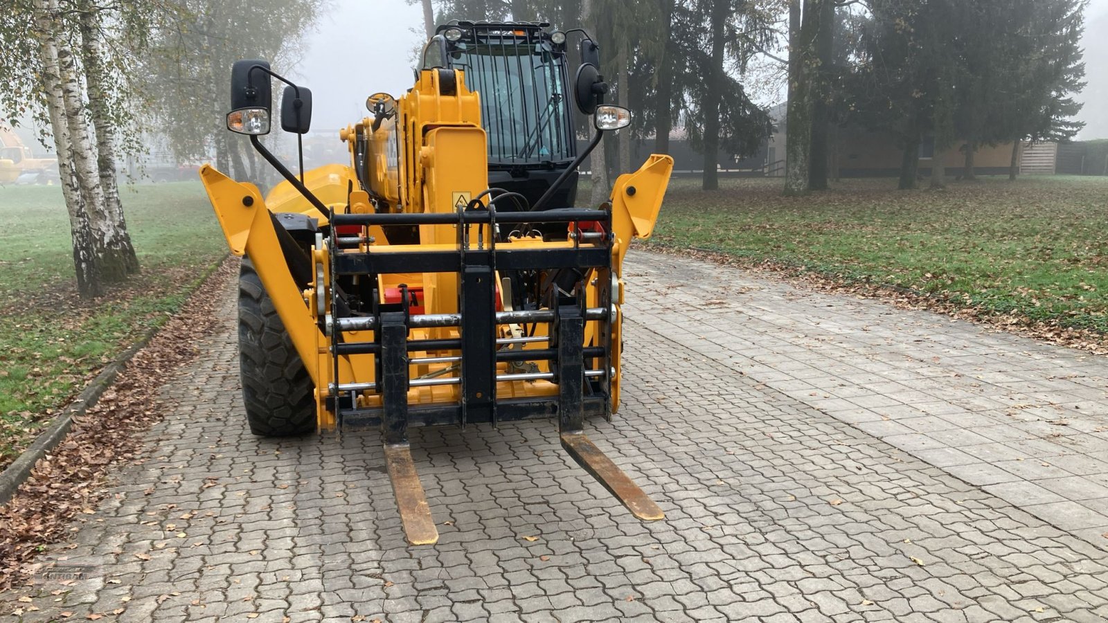 Teleskoplader des Typs JCB 540-170, Gebrauchtmaschine in Deutsch - Goritz (Bild 3)