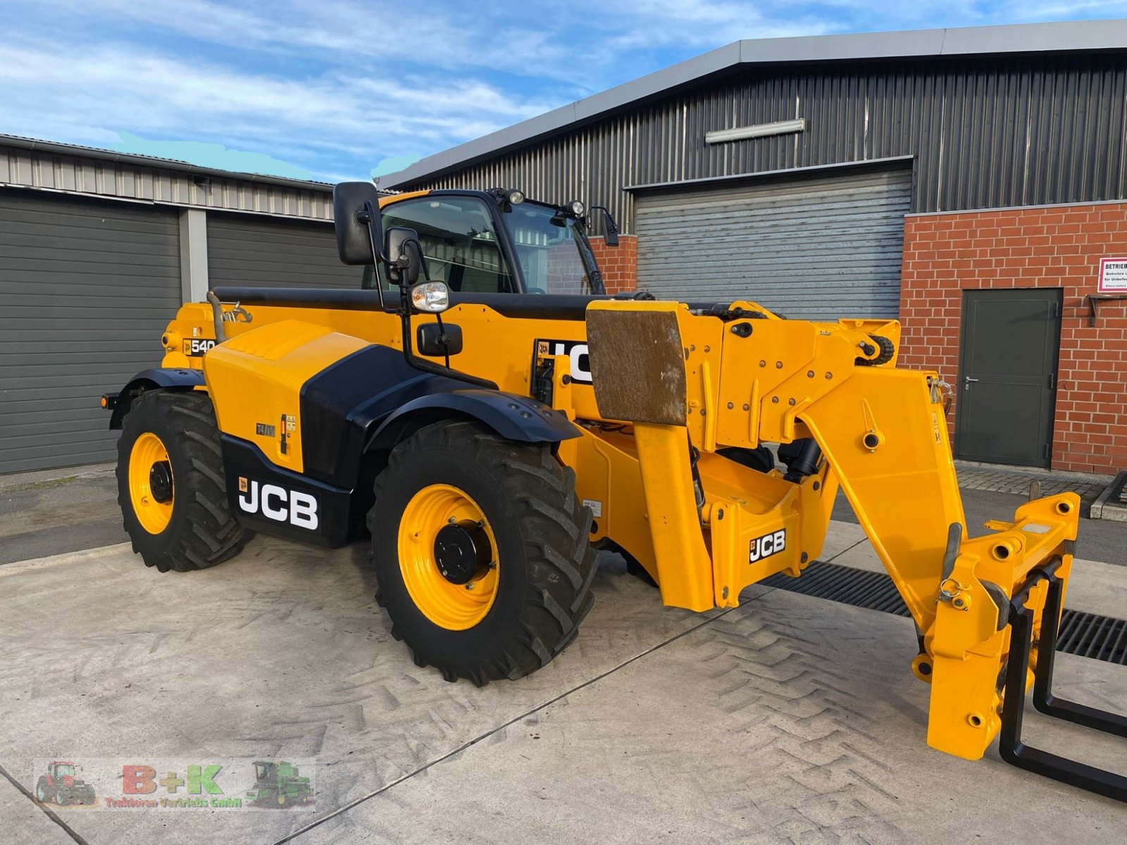 Teleskoplader of the type JCB 540-180 HiViz, Gebrauchtmaschine in Kettenkamp (Picture 3)
