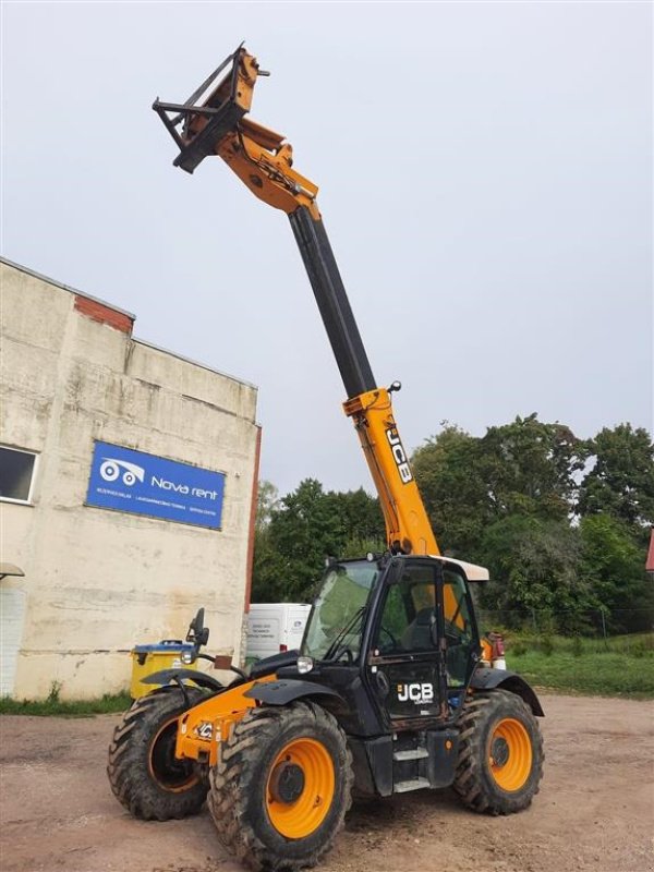 Teleskoplader tip JCB 541-70 AGRI-SUPER Giv et bud!!! Pallegafler, Hitch krog, Aircondition, Central smørring., Gebrauchtmaschine in Kolding (Poză 4)