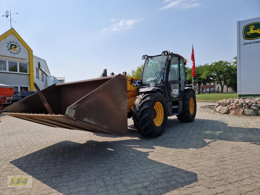 Teleskoplader des Typs JCB 541-70 AGRIPRO, Gebrauchtmaschine in Schenkenberg (Bild 1)