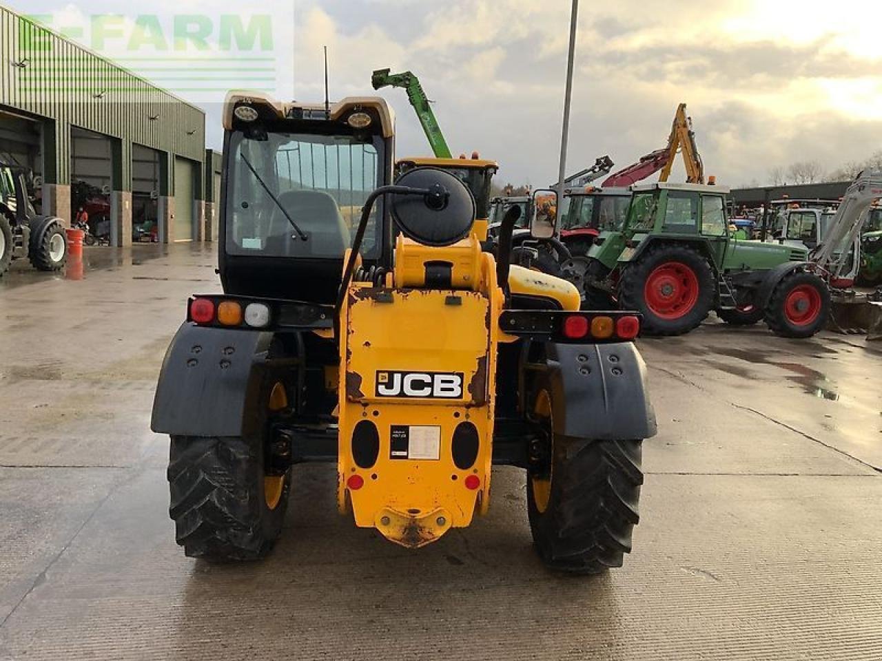Teleskoplader des Typs JCB 541-70 telehandler (st25348), Gebrauchtmaschine in SHAFTESBURY (Bild 9)
