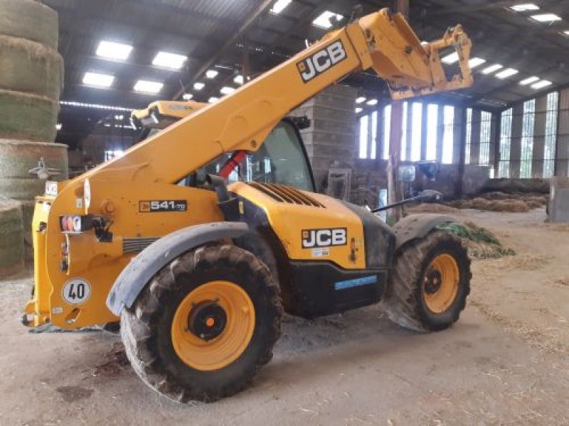 Teleskoplader tip JCB 54170AGPROT4F, Gebrauchtmaschine in Sainte Menehould (Poză 2)