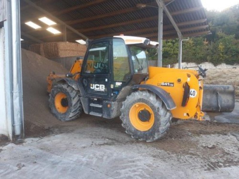 Teleskoplader of the type JCB 54170AGST4F, Gebrauchtmaschine in Saint Remy sur Bussy (Picture 1)