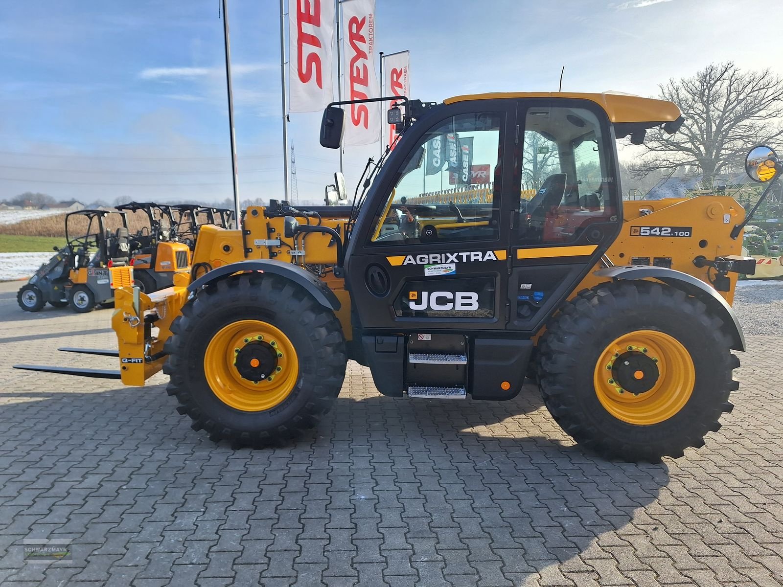 Teleskoplader of the type JCB 542-100 Agri XTRA DT, Neumaschine in Aurolzmünster (Picture 7)