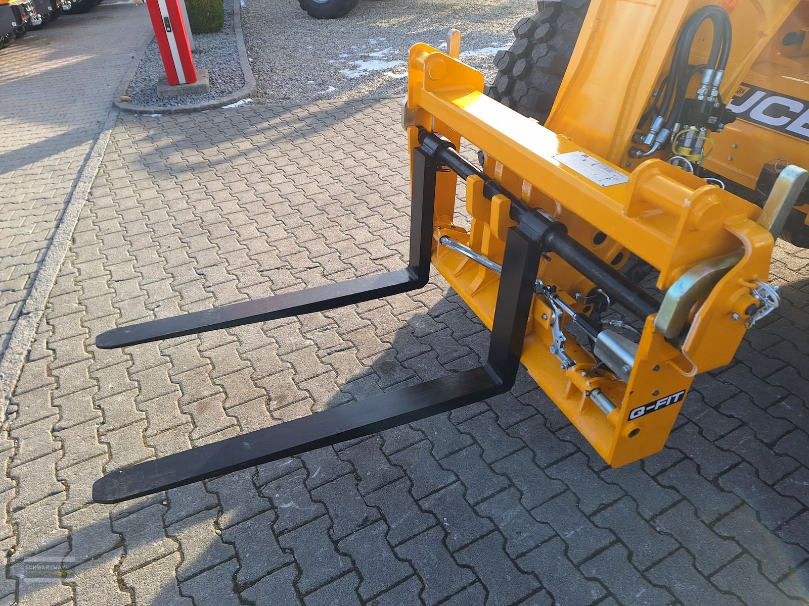 Teleskoplader des Typs JCB 542-100 Agri XTRA DT, Neumaschine in Gampern (Bild 10)