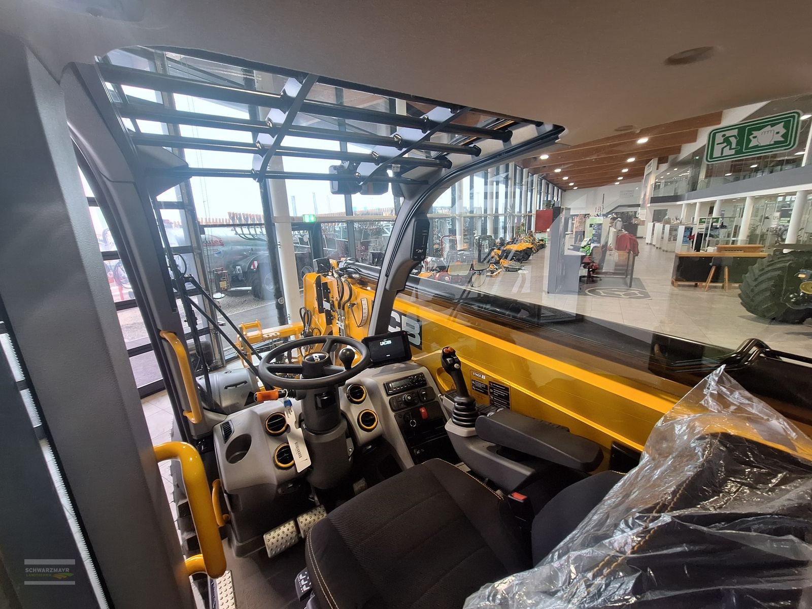 Teleskoplader от тип JCB 542-100 Agri XTRAr DT, Neumaschine в Gampern (Снимка 18)