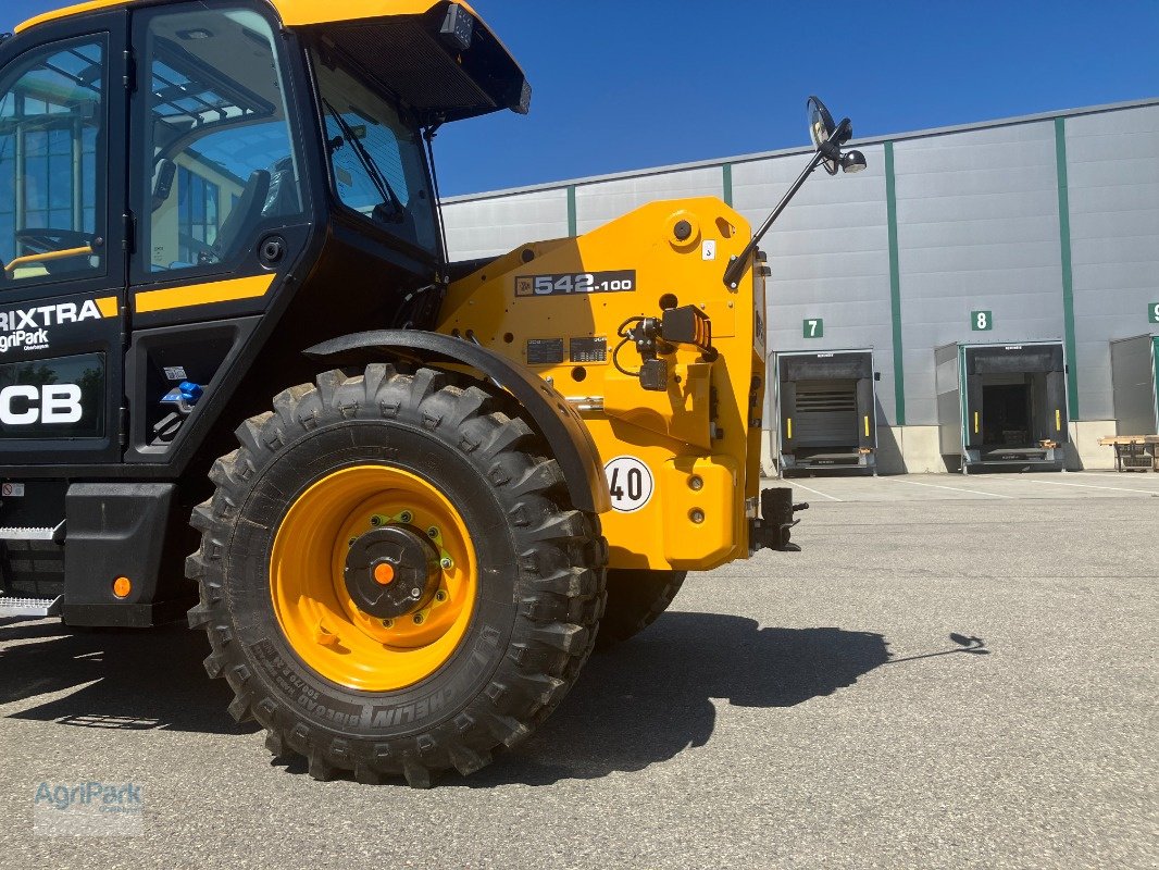 Teleskoplader of the type JCB 542-100 AGRIXTRA SWAY, Neumaschine in Kirchdorf (Picture 3)