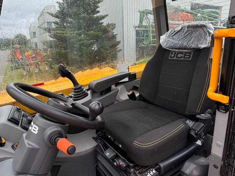 Teleskoplader of the type JCB 542-70 AGRI  Kun kørt lidt demo, Gebrauchtmaschine in Bylderup-Bov (Picture 1)