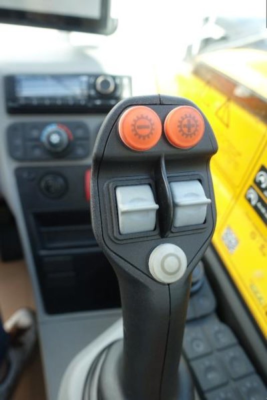 Teleskoplader tip JCB 542-70 Agri Super DTVT 130 CV, Gebrauchtmaschine in Sorée (Poză 7)