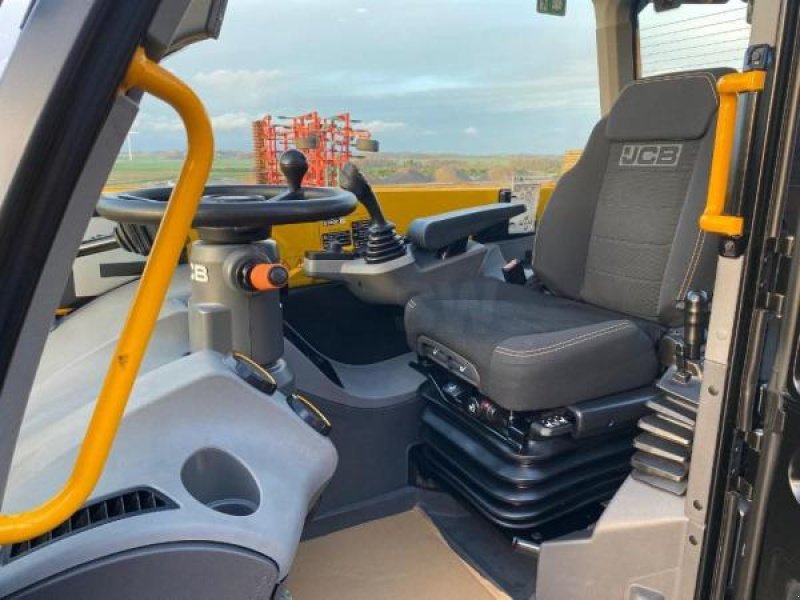 Teleskoplader des Typs JCB 542 70 Agri Super Powershift 6 vitesses, Gebrauchtmaschine in Sorée (Bild 9)