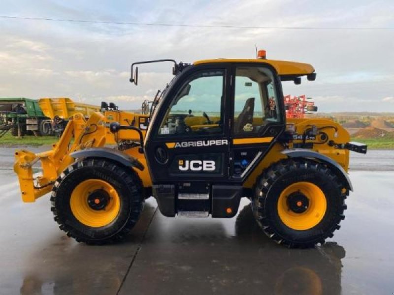 Teleskoplader des Typs JCB 542 70 Agri Super Powershift 6 vitesses, Gebrauchtmaschine in Sorée (Bild 4)