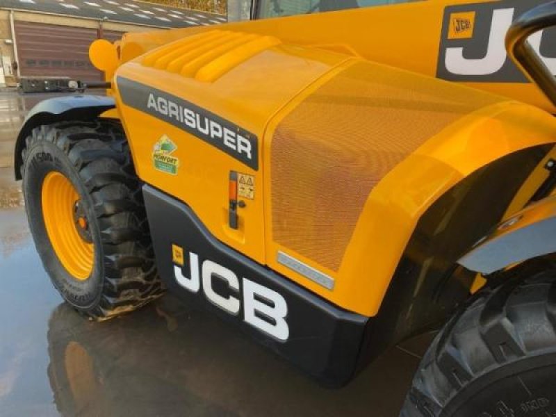 Teleskoplader des Typs JCB 542 70 Agri Super Powershift 6 vitesses, Gebrauchtmaschine in Sorée (Bild 8)