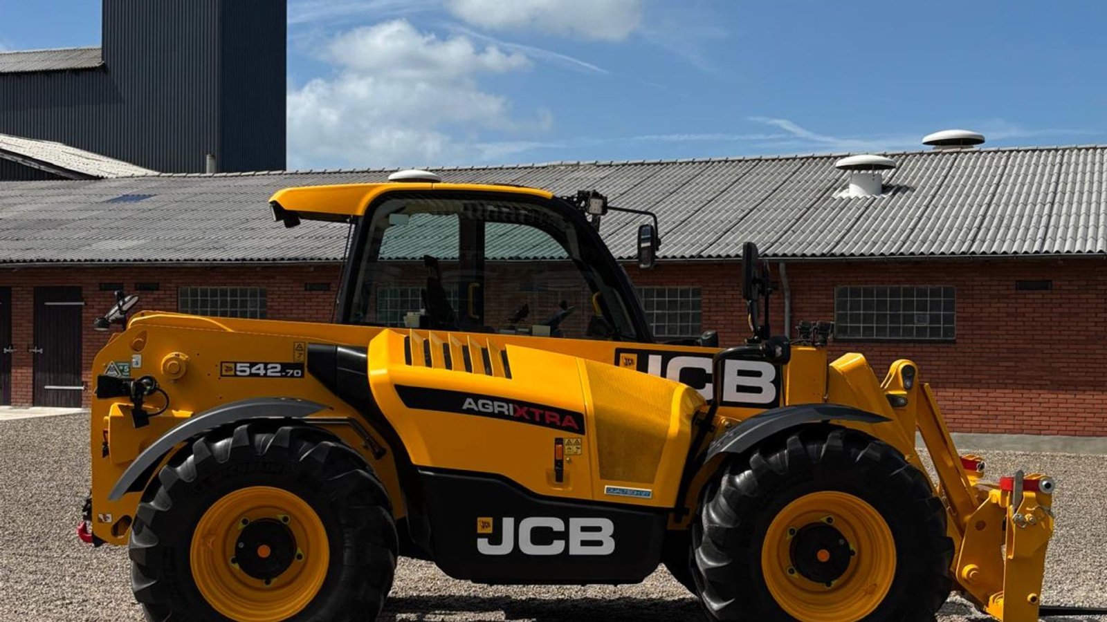 Teleskoplader des Typs JCB 542-70 AGRI XTRA  Dual Tech, Gebrauchtmaschine in Bylderup-Bov (Bild 1)