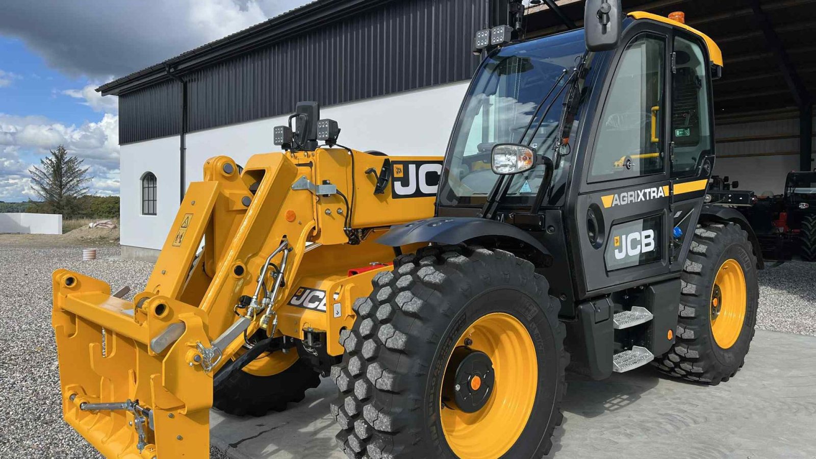 Teleskoplader of the type JCB 542-70 Agri Xtra dualtec, Gebrauchtmaschine in Mariager (Picture 2)