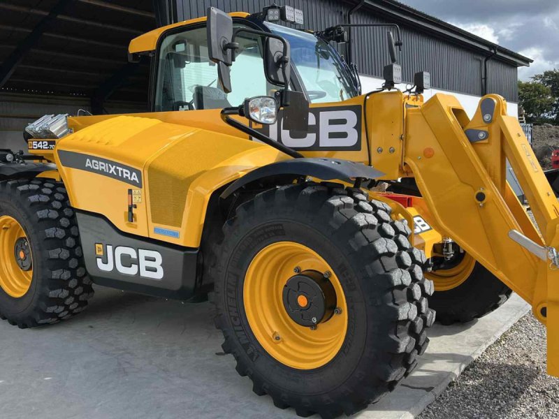 Teleskoplader des Typs JCB 542-70 Agri Xtra dualtec, Gebrauchtmaschine in Mariager (Bild 1)