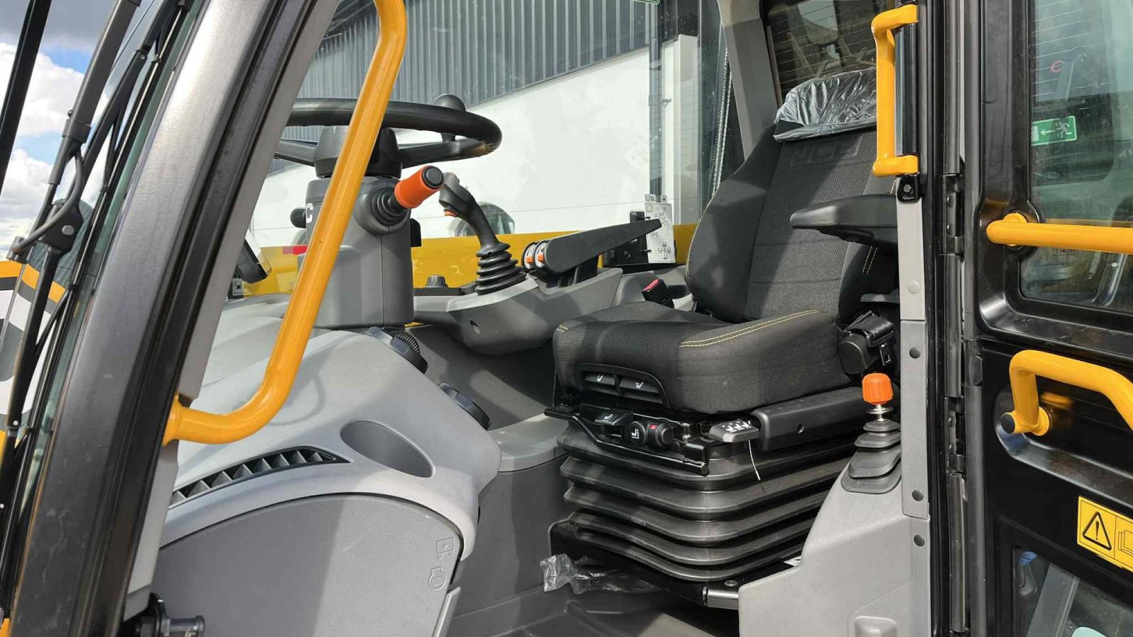 Teleskoplader of the type JCB 542-70 Agri Xtra dualtec, Gebrauchtmaschine in Mariager (Picture 13)