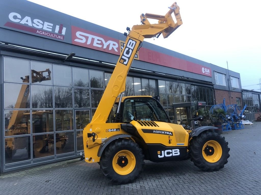 Teleskoplader des Typs JCB 542-70 agri-xtra, Neumaschine in Bleiswijk (Bild 3)