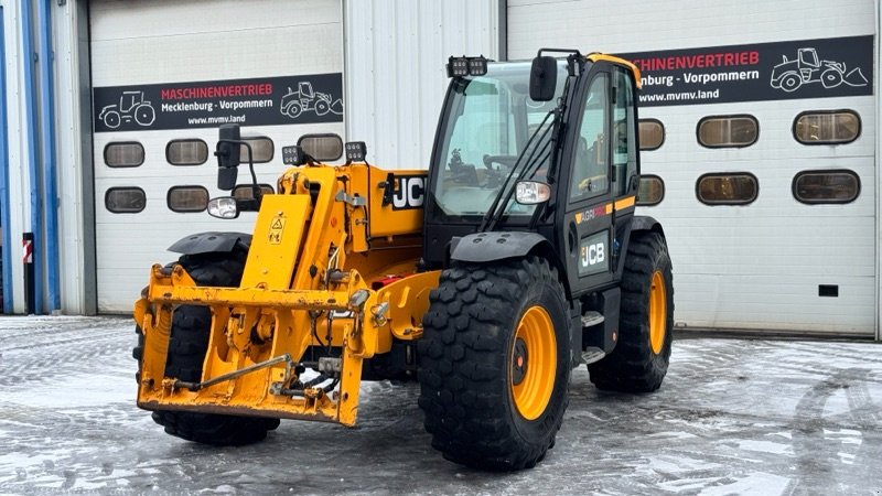Teleskoplader del tipo JCB 542-70 AGRIPRO 50km/h 175 PS Garantie bis 2028/3000Bh, Gebrauchtmaschine In Neubrandenburg (Immagine 2)