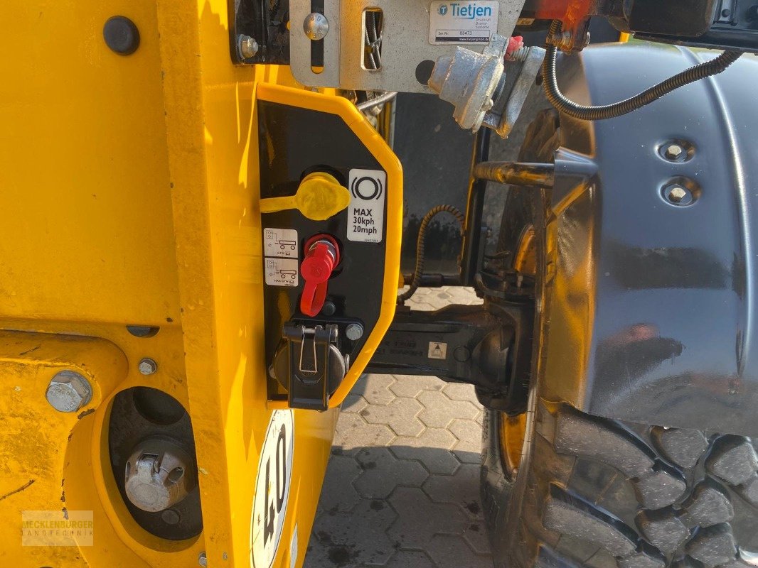 Teleskoplader of the type JCB 542-70 Agrisuper - Modell 2020, Gebrauchtmaschine in Teterow (Picture 11)