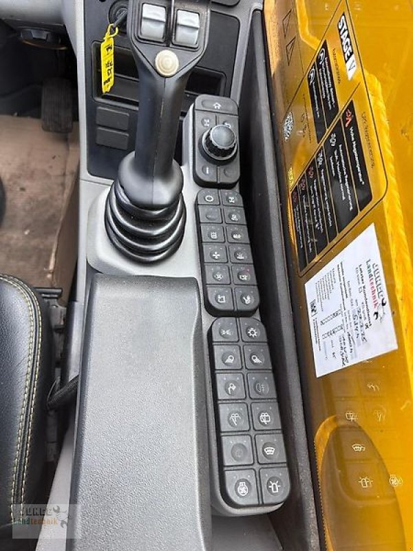 Teleskoplader des Typs JCB 542-70 AgriSuper, Gebrauchtmaschine in Geestland (Bild 12)