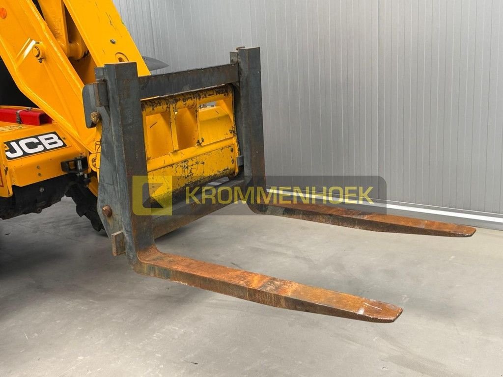 Teleskoplader du type JCB 542-70 AgriXtra, Gebrauchtmaschine en Apeldoorn (Photo 9)