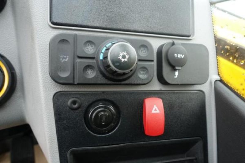 Teleskoplader tipa JCB 542/70 Xtra Powershift 6 vitesses 40 K, Gebrauchtmaschine u Sorée (Slika 11)