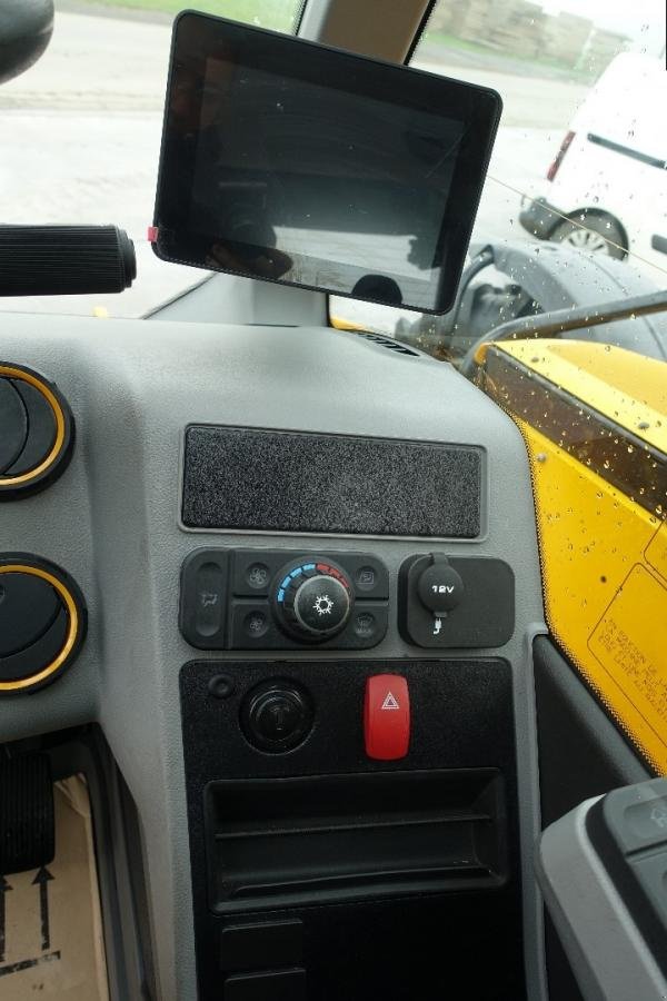 Teleskoplader tipa JCB 542/70 Xtra Powershift 6 vitesses 40 K, Gebrauchtmaschine u Sorée (Slika 10)