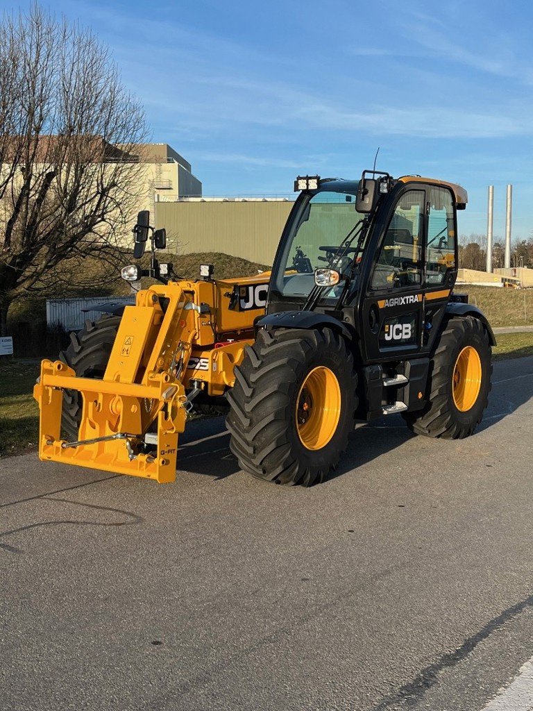 Teleskoplader tip JCB 542-70, Ausstellungsmaschine in Domdidier (Poză 3)