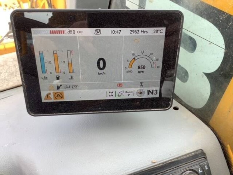 Teleskoplader typu JCB 542-70AGRISUP, Gebrauchtmaschine v les hayons (Obrázek 6)