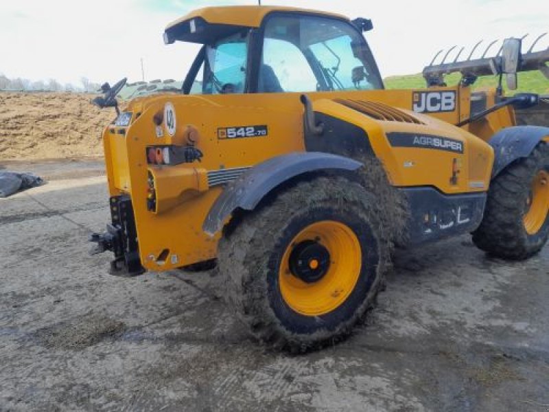 Teleskoplader typu JCB 54270AGST4F, Gebrauchtmaschine v Sainte Menehould (Obrázek 2)