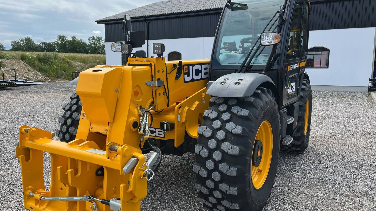 Teleskoplader of the type JCB 560-80 AGRI XTRA, Gebrauchtmaschine in Mariager (Picture 3)