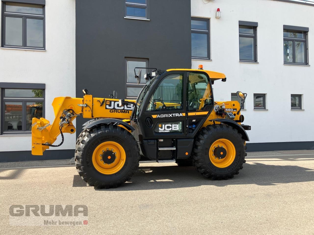 Teleskoplader des Typs JCB 560-80 AGRI XTRA, Vorführmaschine in Friedberg-Derching (Bild 12)