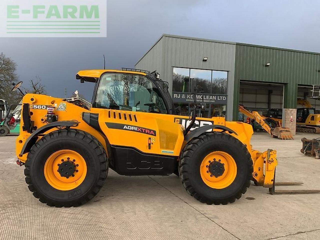 Teleskoplader of the type JCB 560-80 agrixtra telehandler (st25579), Gebrauchtmaschine in SHAFTESBURY (Picture 2)