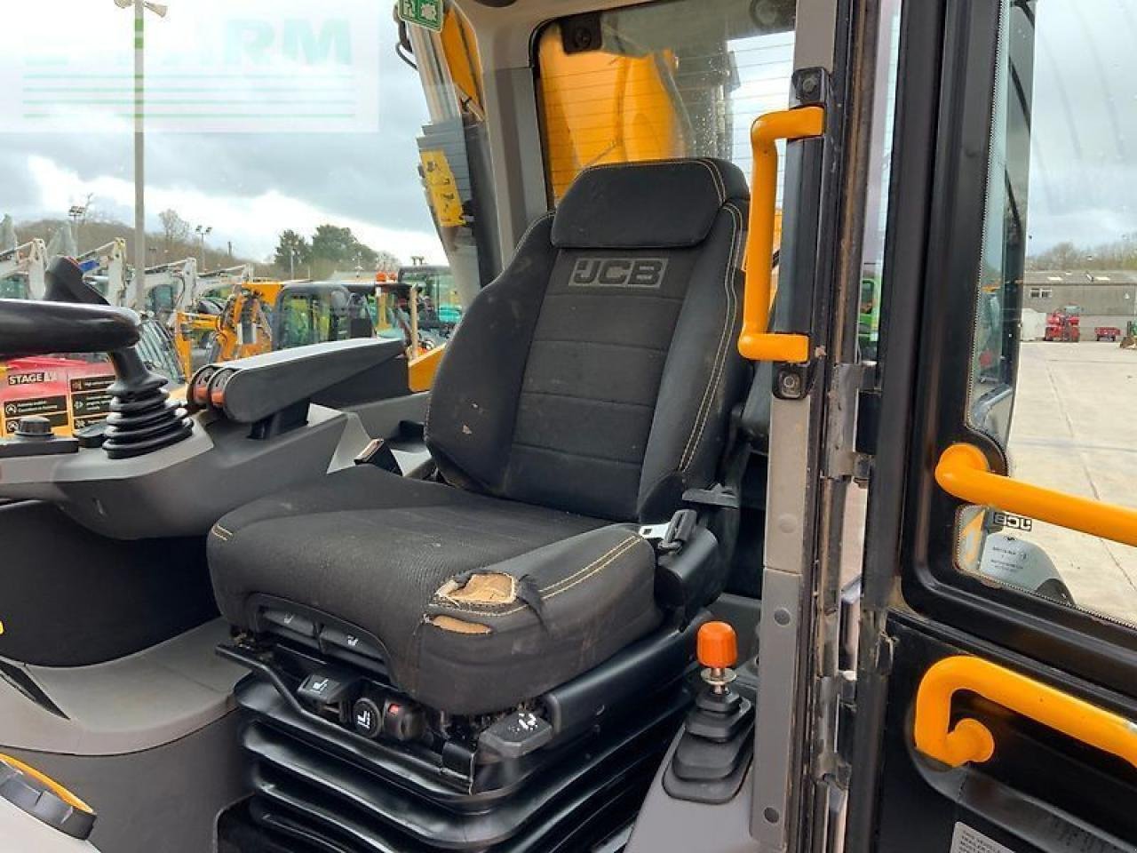 Teleskoplader of the type JCB 560-80 agrixtra telehandler (st25579), Gebrauchtmaschine in SHAFTESBURY (Picture 19)
