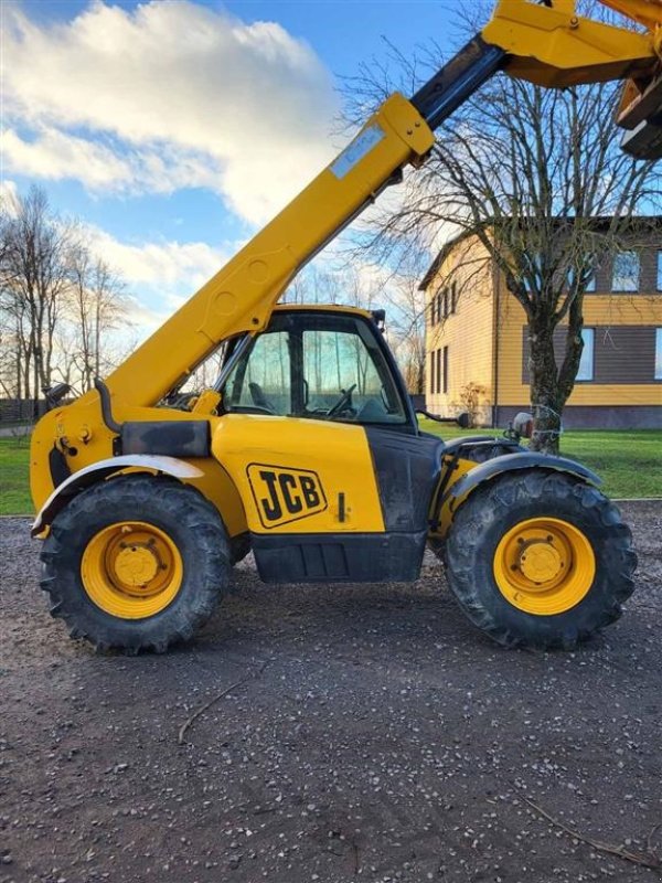Teleskoplader tip JCB 7 meter arm. Løfter 3.100 kg. 127 Hk., Gebrauchtmaschine in Kolding (Poză 1)