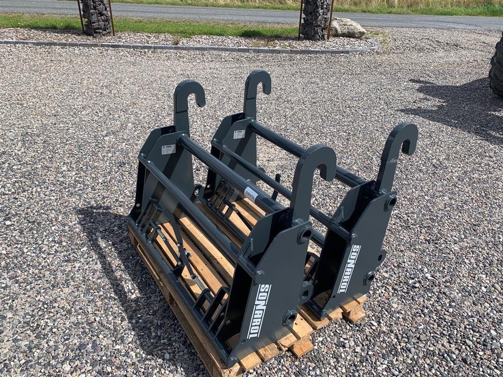 Teleskoplader des Typs JCB ADAPTER Q-FIT TIL EURO, Gebrauchtmaschine in Mariager (Bild 6)